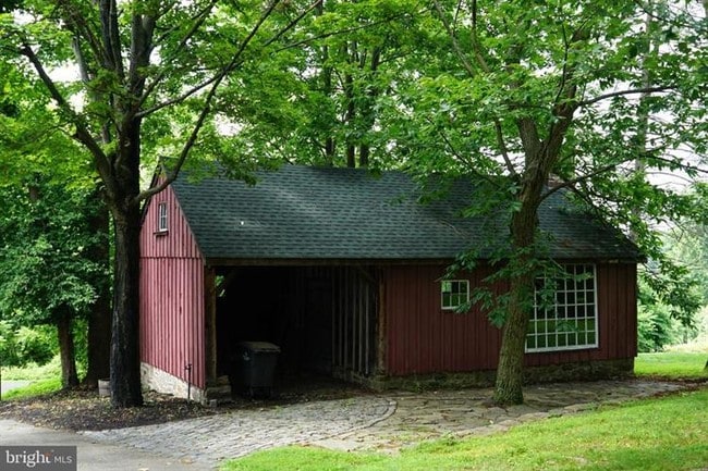 Building Photo - 2141 Paper Mill Rd