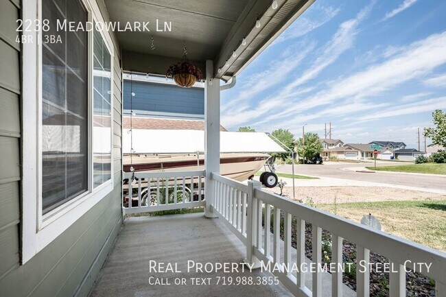 Foto del edificio - 2238 Meadowlark Ln