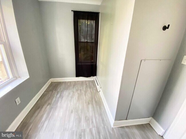 Foto del edificio - 3050 Hartville St