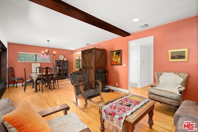 Building Photo - 22620 Dolorosa St