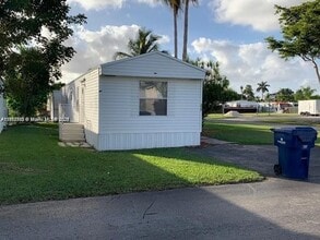 Building Photo - 35250 SW 177th Ct