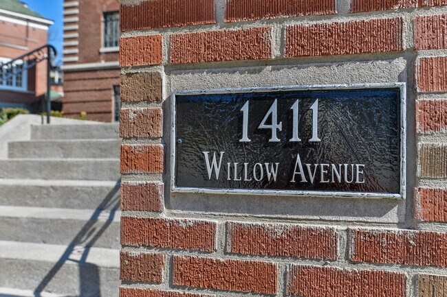 Foto del edificio - 1411 Willow Ave