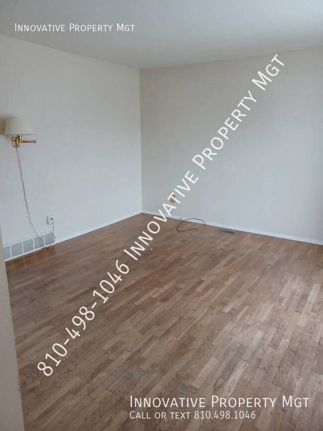 Building Photo - Tri-level Home in Swartz Creek! Schedule a...