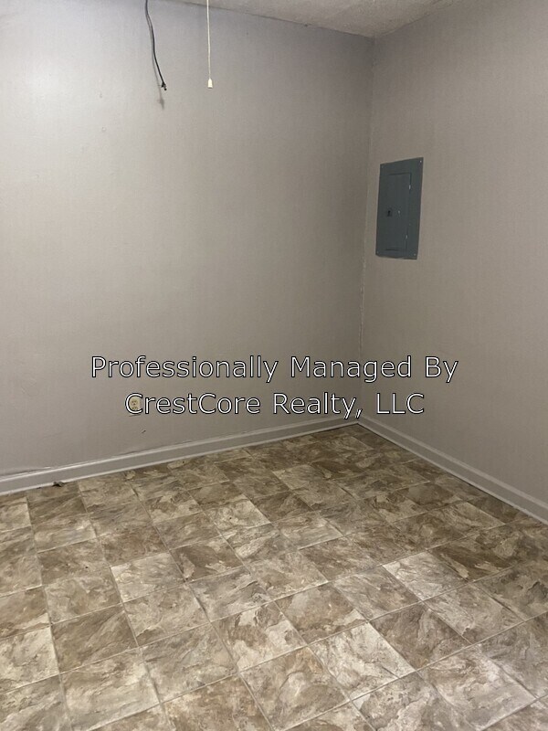 Foto del edificio - 405-407 S Front St