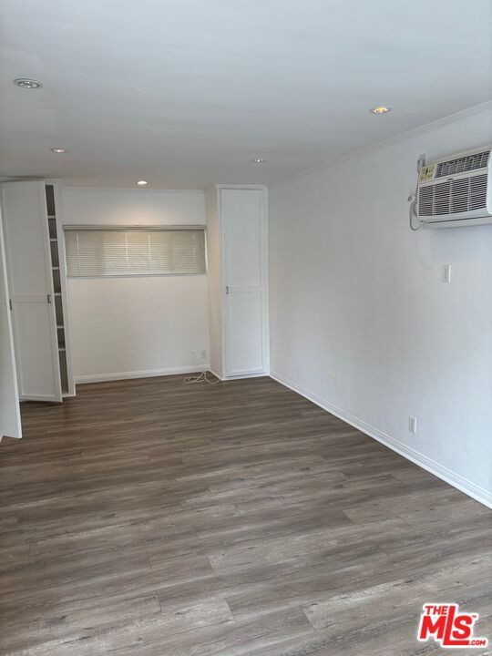 Building Photo - 3347 Helms Ave