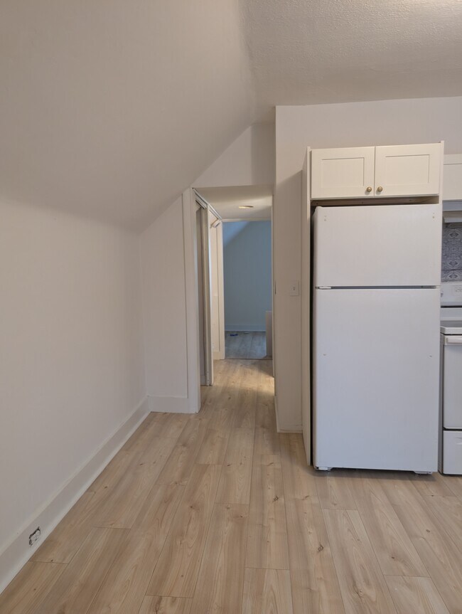 Foto del edificio - 315 US-5