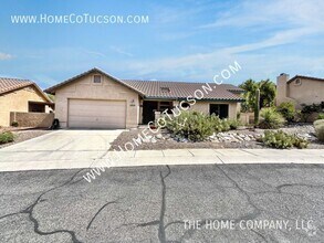 Building Photo - 1551 E Sonoran Desert Dr
