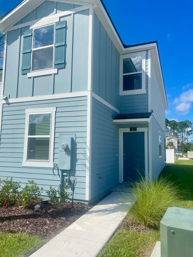 Building Photo - 20 Montellano Rd