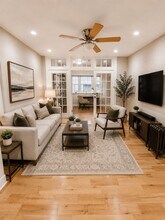 Building Photo - Renovated First-Floor Home with In-Unit Laundry Near Kelly Drive | PHA Accepted