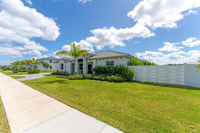 Building Photo - 19866 SW 320th St