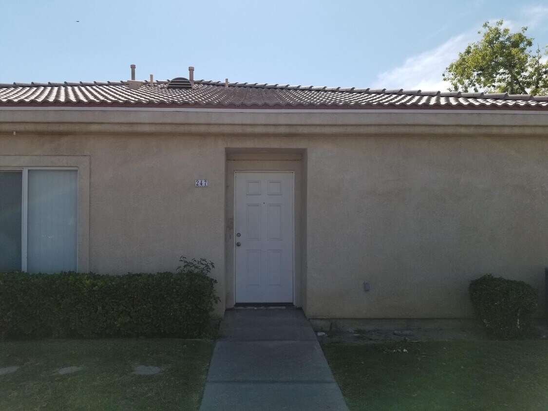 Foto principal - 47395 Monroe St
