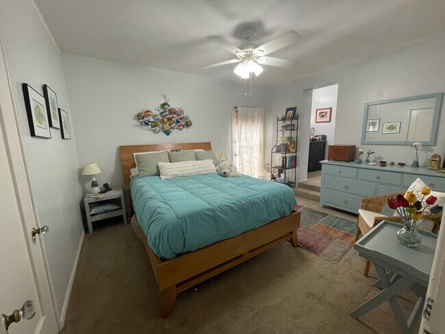 Bedroom 2 - 3638 Wilshire Ter