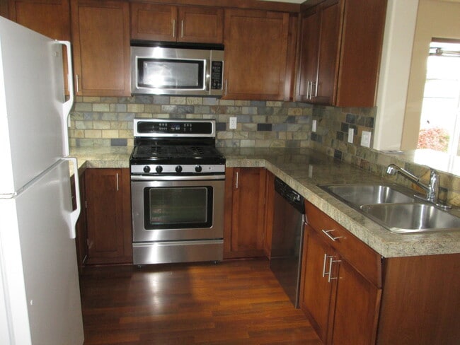 Building Photo - 17297 SW Whitley Way