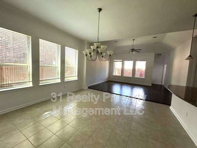Photo - 1134 Alpine Dr House
