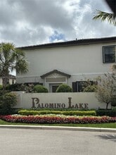 Building Photo - 4706 Santa Cruz Way