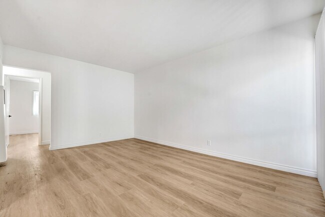 Foto del edificio - 1231 12th St