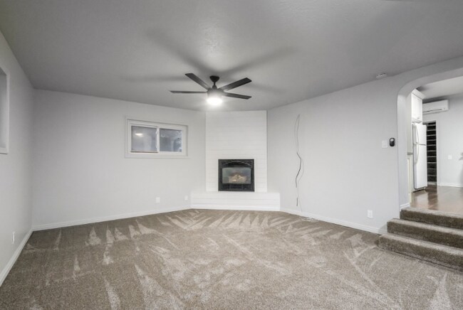 Building Photo - 445 N 100 E