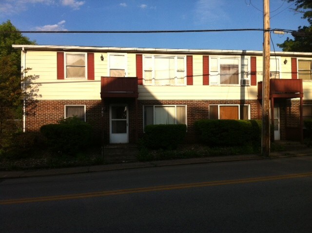 Front - 711 S Arch St