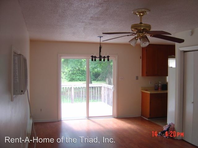 Building Photo - 1208 Highland Ave