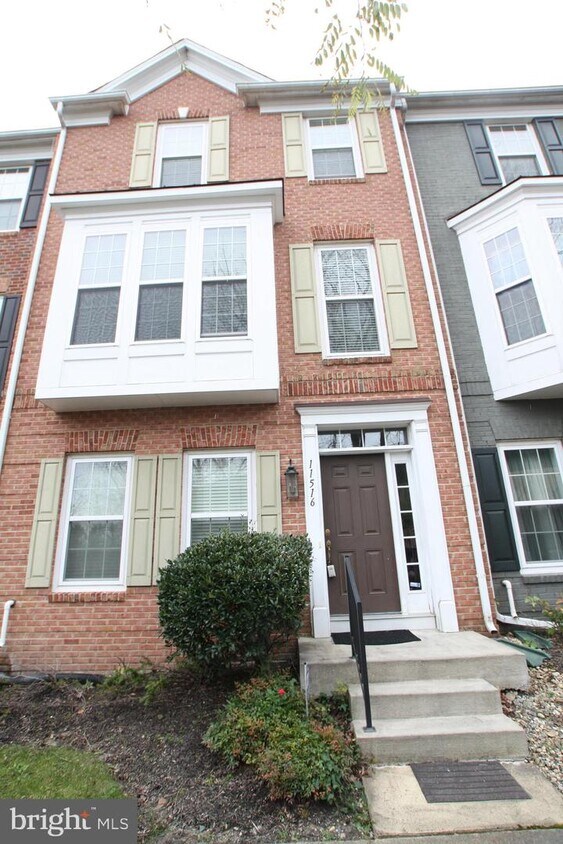 Building Photo - 11516 Clairmont View Way