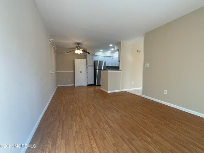 Building Photo - 1121 Roseberry Ct