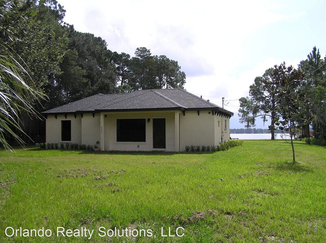 9329 Winter Garden Vineland Rd, Orlando, FL 32836 House for Rent in Orlando, FL