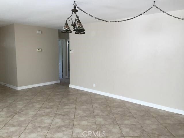 Building Photo - 3925 Hickory Ln