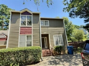 Building Photo - 618 Windsong Ln