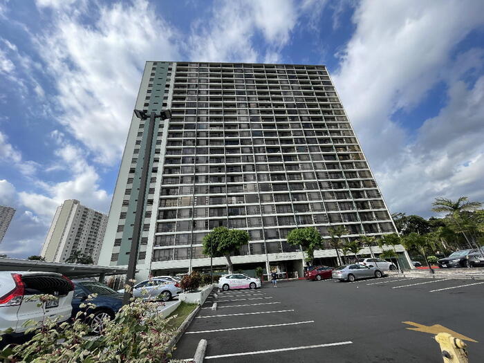 Primary Photo - PEARL REGENCY 1/1/1 PH, sec, W/D, D/W, A/C...