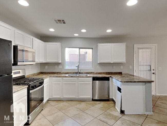 Building Photo - 4812 Vista Sandia Way