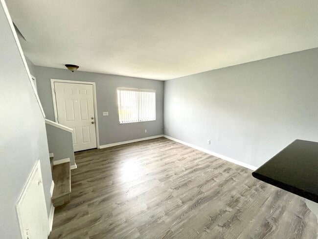 Building Photo - 12048 Tift Cir