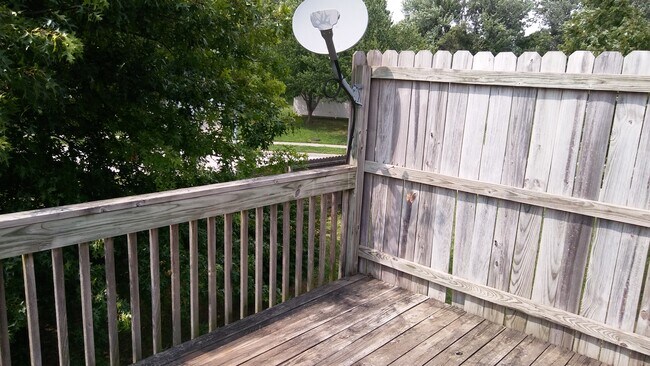 Foto del edificio - 18302 E 12th Ter N