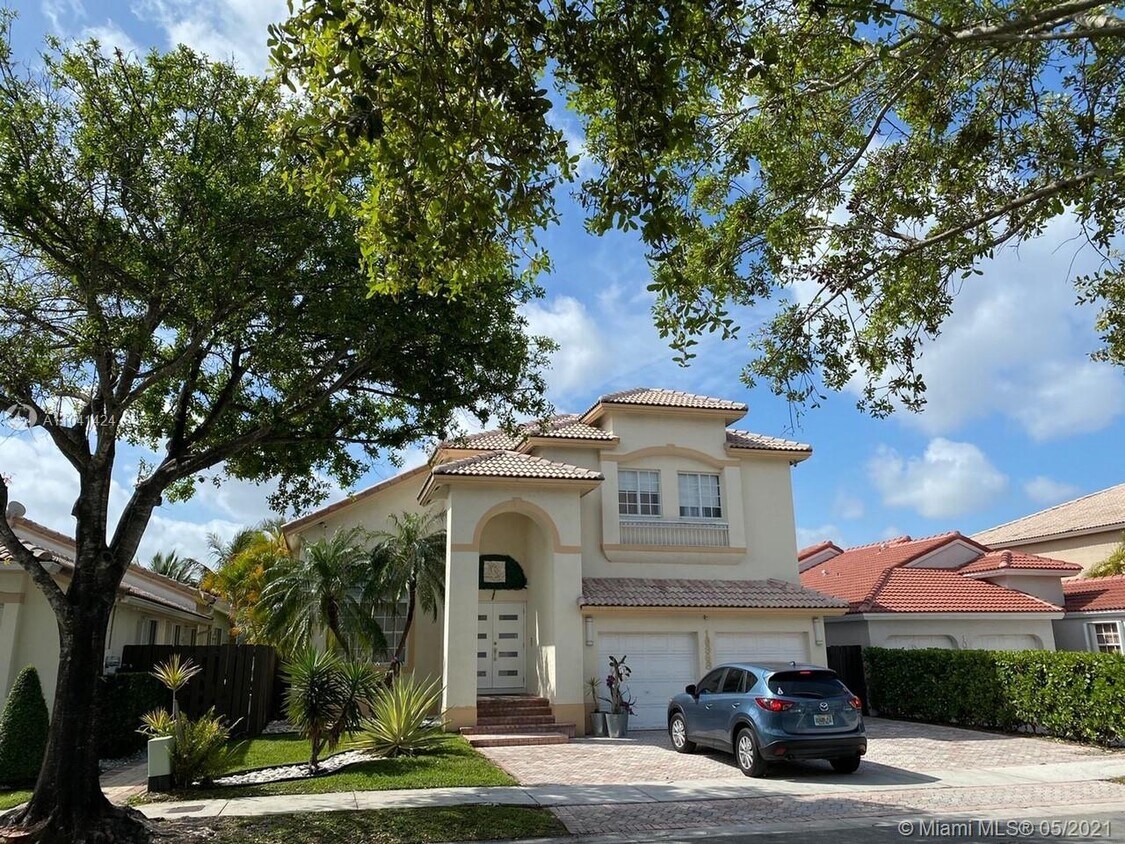 10968 NW 73rd St, Doral, FL 33178 House Rental in Doral, FL