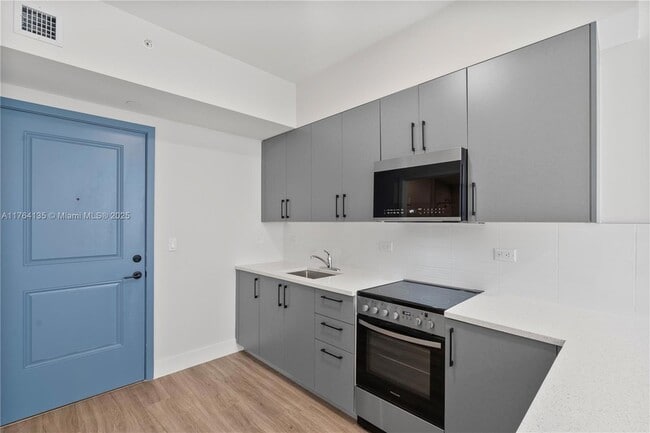 Photo - 1559 NW 15th Street Rd Apartment