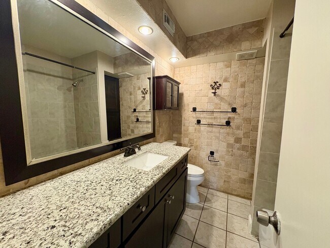 Foto del edificio - 4635 Wild Indigo St