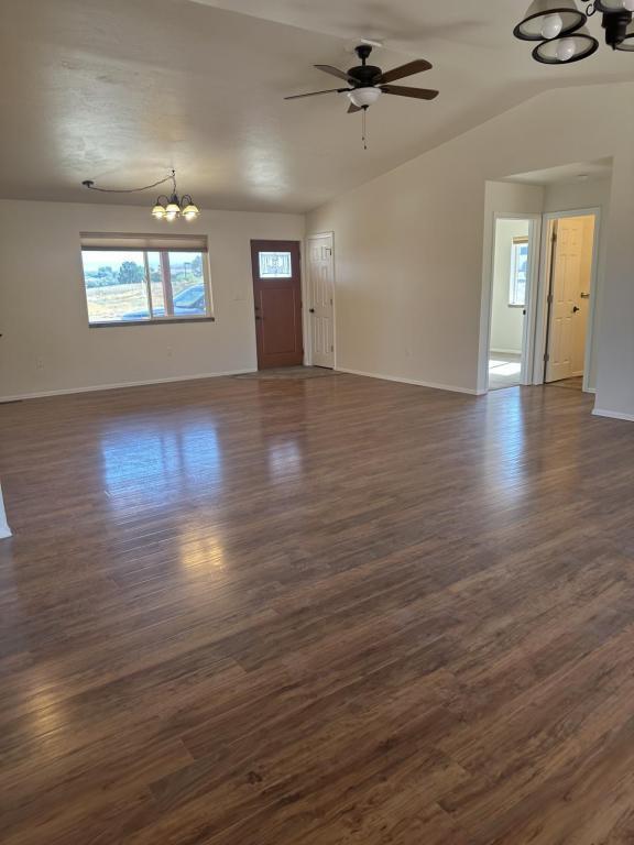 Building Photo - 10367 Kings View Rd