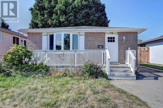 Building Photo - 78 Barwood Crescent