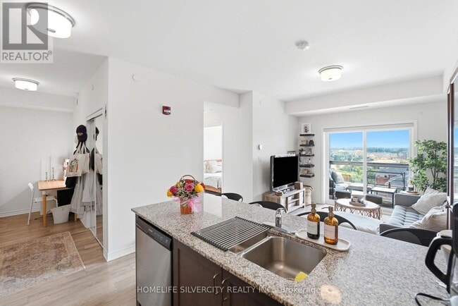Building Photo - 200 Lagerfeld Dr