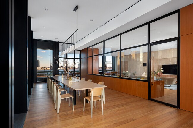 Foto del edificio - 699-685 1st Avenue