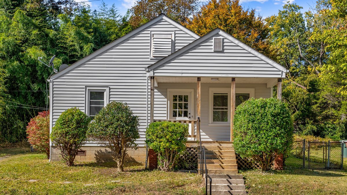 Foto principal - 1540 McCormick St