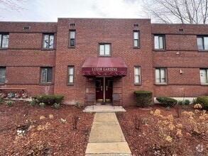 Building Photo - 1201 Heeney Ave