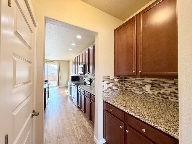Foto del edificio - 6531 Wexford Dr
