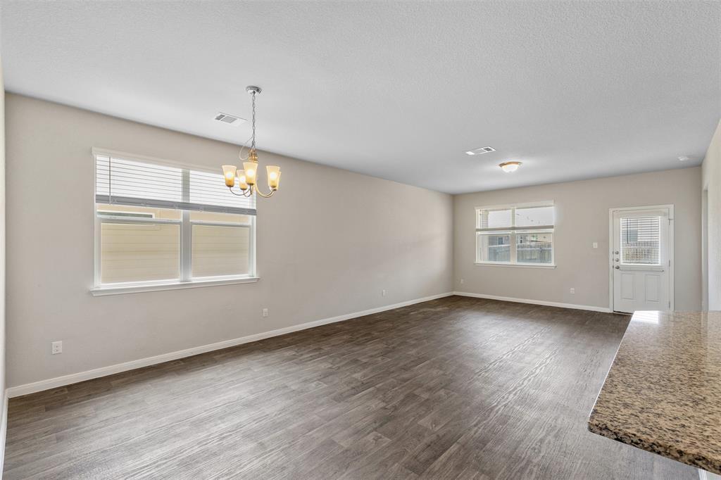 Foto del edificio - 116 Fair Anne Dr