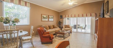 Foto del edificio - 15561 Bellamar Dr