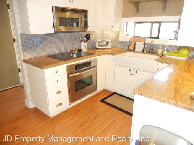 Building Photo - 2 br, 2 bath House - 2130 Vallecitos #241