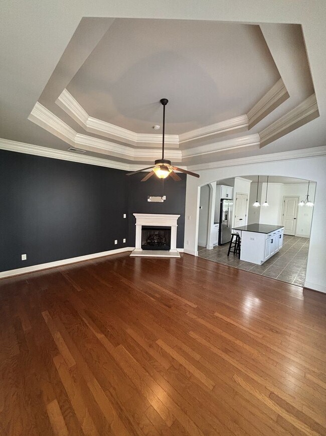 Foto del edificio - 3 Bed 2 Bath Home In Westover With A 2 Car Garage