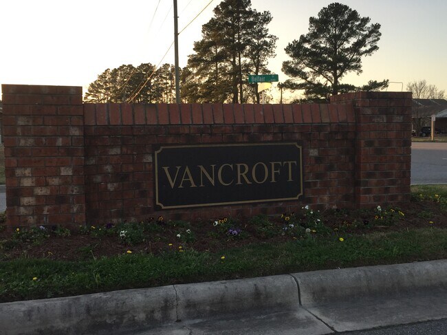 Building Photo - 3808 E Vancroft Cir unit #M8