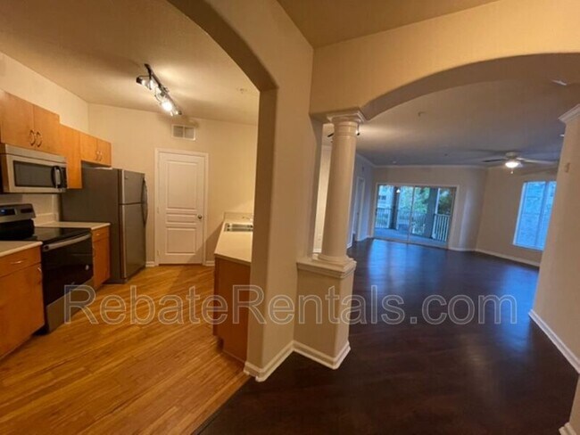Foto del edificio - 8290 Gate Pkwy W