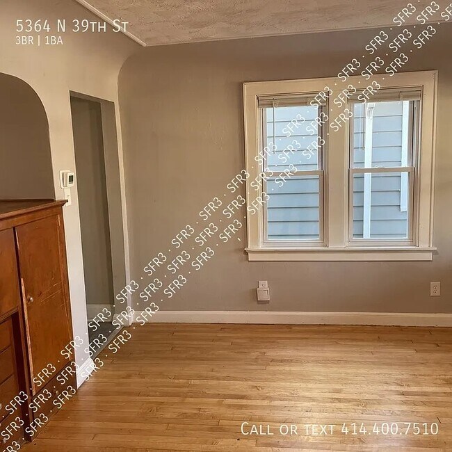 Foto del edificio - 5364 N 39th St