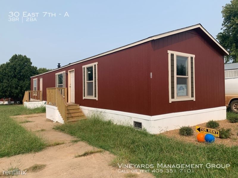 Primary Photo - 3 br, 2 bath Mobile Home - 1840 NE Burgess Ct